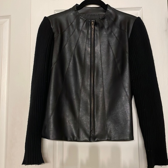 Black faux leather and knit zip-up sweater jacket with Size Medium - Picture 1 of 10